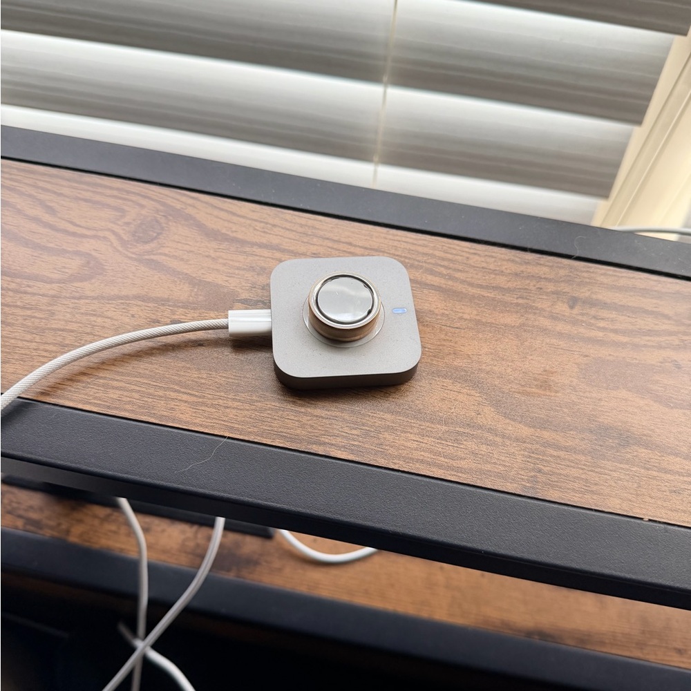Oura Rose Gold Gen 4: Size 9